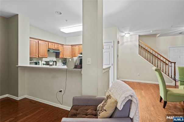 DE Listing image placeholder