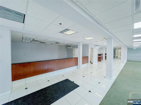 DE Listing image placeholder
