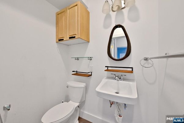 DE Listing image placeholder