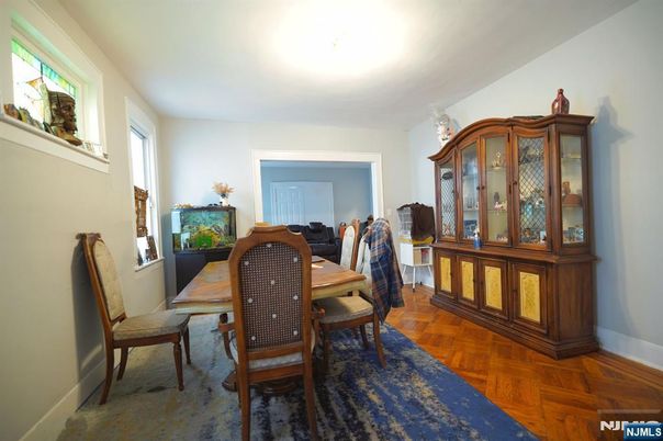 DE Listing image placeholder