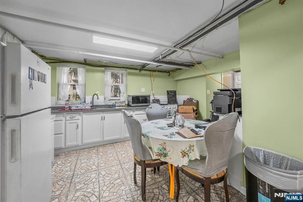 DE Listing image placeholder