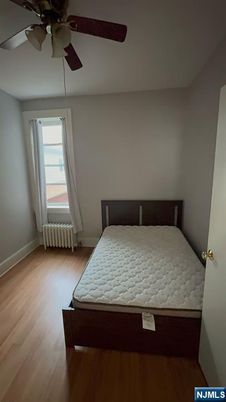 DE Listing image placeholder