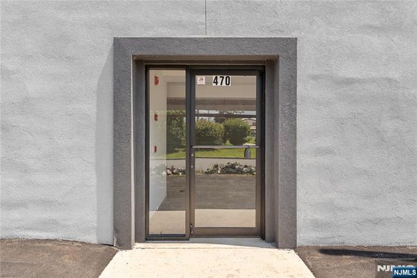 DE Listing image placeholder