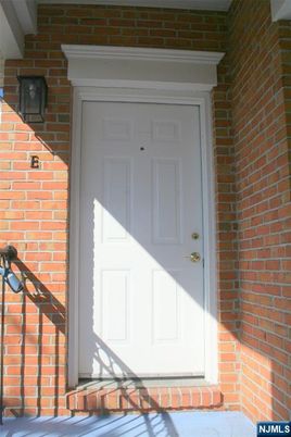 DE Listing image placeholder