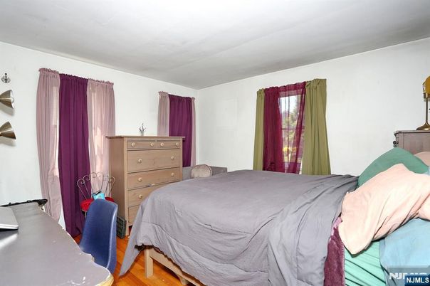 DE Listing image placeholder