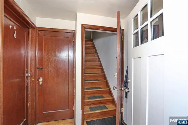 DE Listing image placeholder