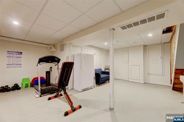 DE Listing image placeholder