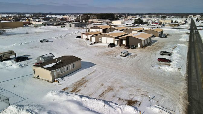 Exterior, Drone