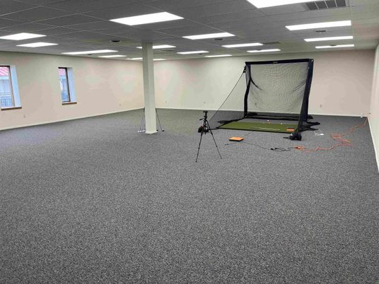 Fitness Equipment, Interior, Recessed Lighting