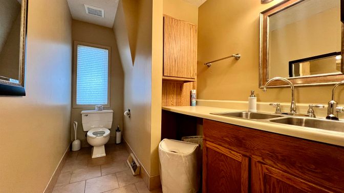 Bathroom, Interior