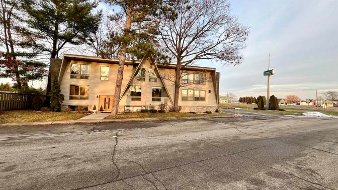 Exterior, Facade, None