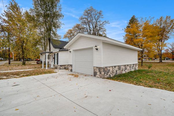 Backyard, Detached Garage, Exterior