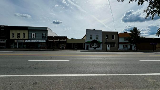 Exterior, Facade, Rowhouse