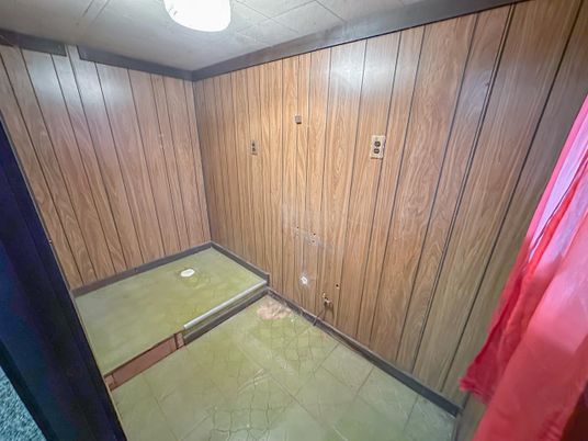 Empty room, Interior, Wooden Walls