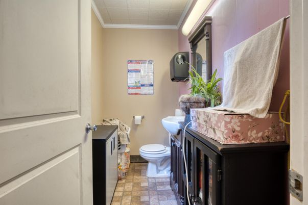 Bathroom, Interior