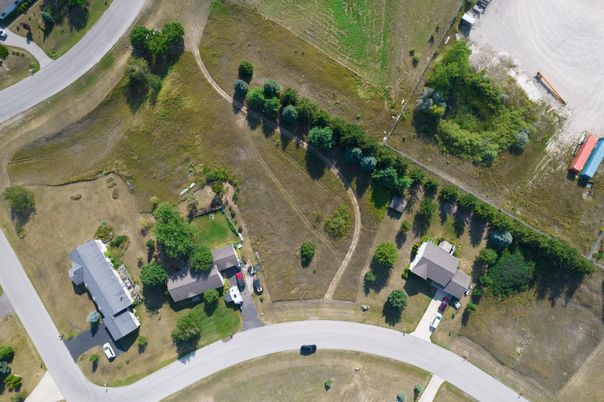 Exterior, Drone