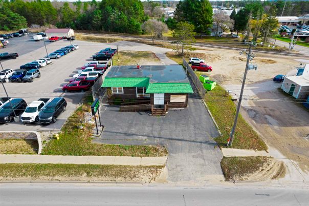 Exterior, Drone