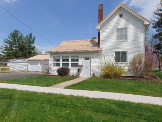 Backyard, Detached Garage, Exterior