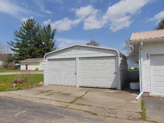 Detached Garage, Exterior