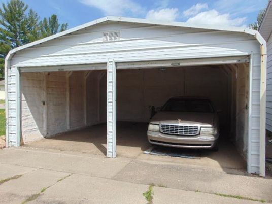Detached Garage, Exterior