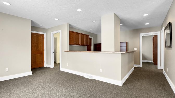 Interior, Recessed Lighting