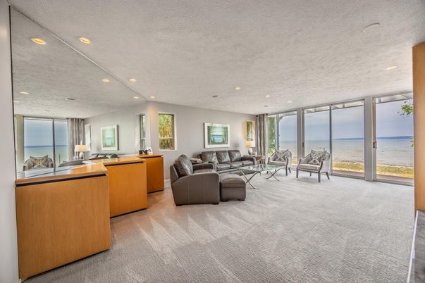 Interior, Living room, Recessed Lighting, Water