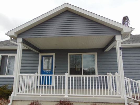 Exterior, Facade, None