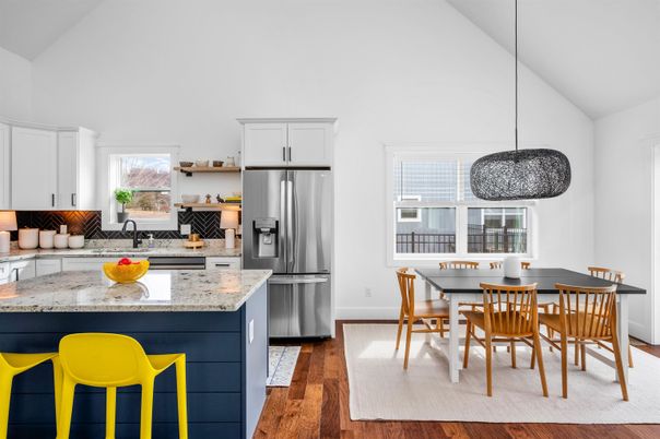 Dining room, Interior, Kitchen, Pendant Lights, Stainless Steel Appliances, Wood Texture Flooring