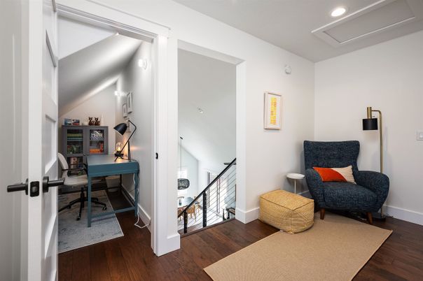 Home Office, Interior, Recessed Lighting, Wood Texture Flooring