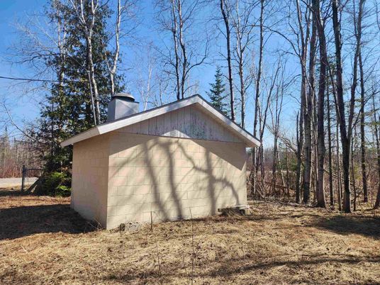 Detached Garage, Exterior