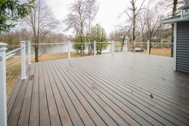 Exterior, Water