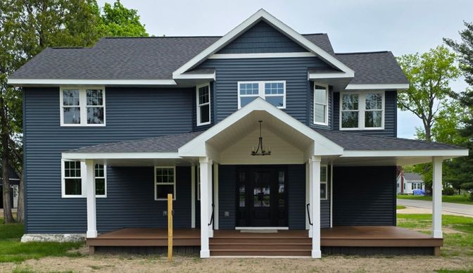 Exterior, Facade, Farmhouse