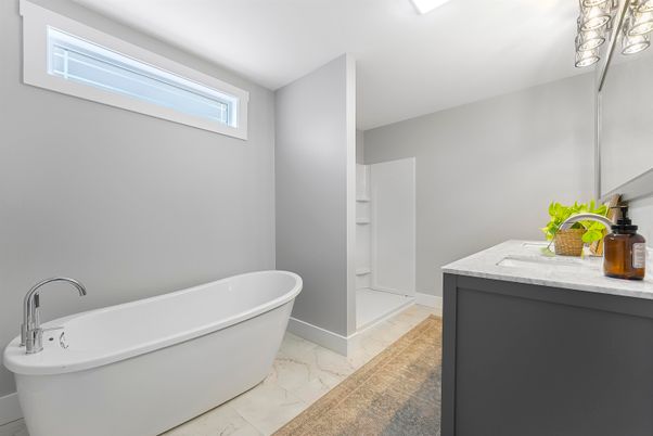 Bathroom, Free Standing Baths, Interior, Marble
