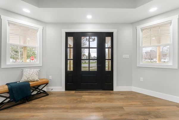 Interior, Recessed Lighting, Wood Texture Flooring