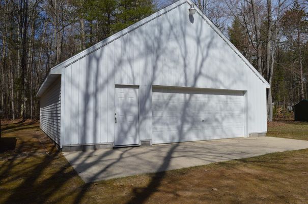 Detached Garage, Exterior