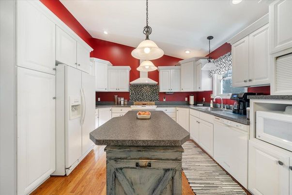 Interior, Kitchen, Pendant Lights, Recessed Lighting, Wood Texture Flooring
