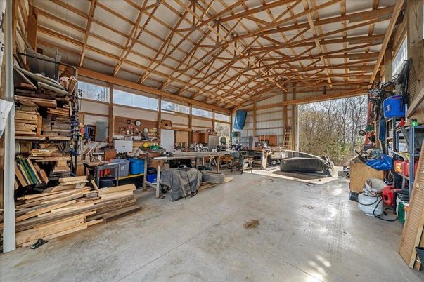 Garage, Interior