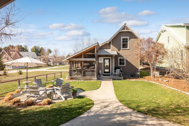 Backyard, Exterior, Facade, American Craftsman