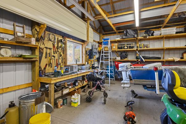 Garage, Interior