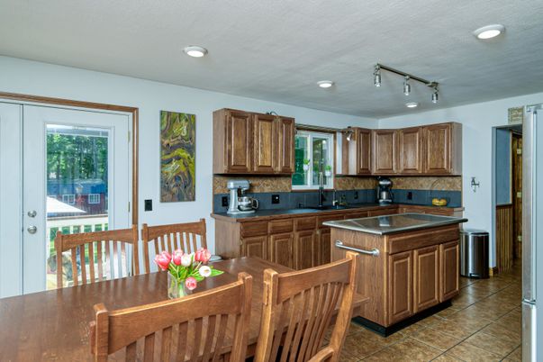 Dining room, Interior, Kitchen, Recessed Lighting