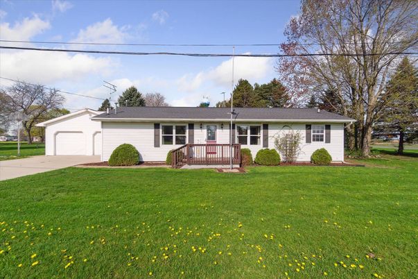 Attached, Backyard, Exterior, Facade, Ranch