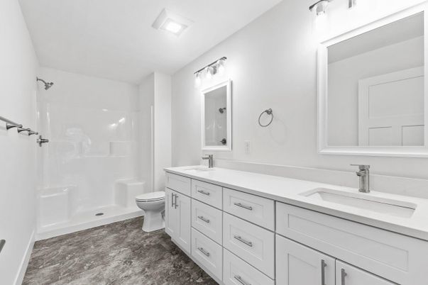 Bathroom, Dual Sink Vanities, Interior
