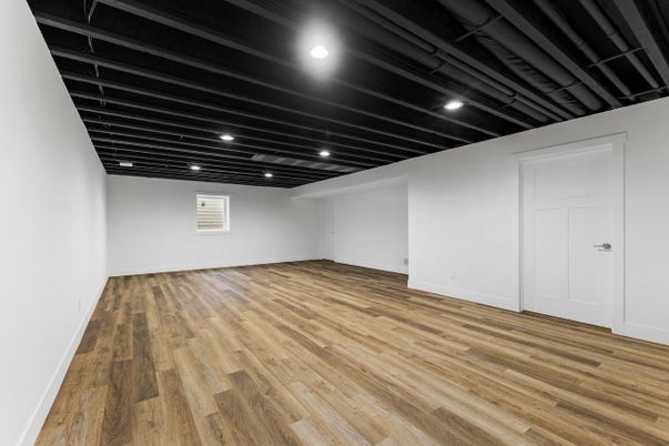 Empty room, Interior, Recessed Lighting, Wood Texture Flooring