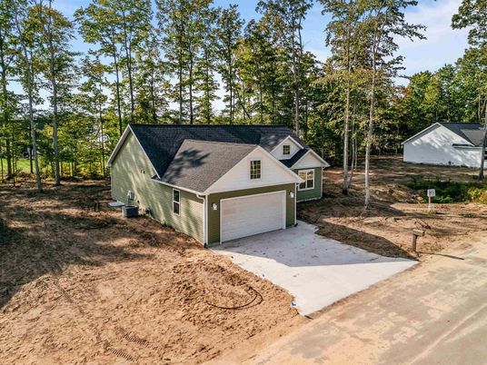 Backyard, Detached Garage, Exterior