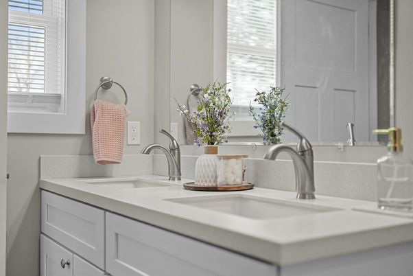 Bathroom, Dual Sink Vanities, Interior