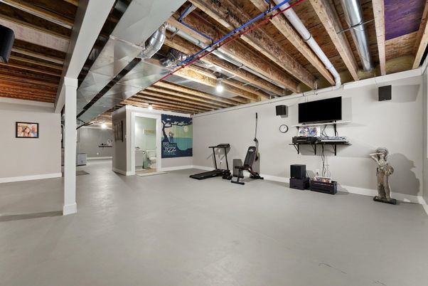 Fitness Equipment, Interior, Wooden Beams, Wooden Ceilings