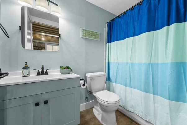 Bathroom, Interior