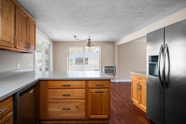 Interior, Kitchen, Pendant Lights, Wood Texture Flooring