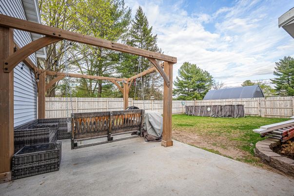 Backyard, Exterior
