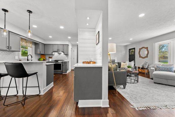 Interior, Kitchen, Living room, Pendant Lights, Recessed Lighting, Stainless Steel Appliances, Wood Texture Flooring